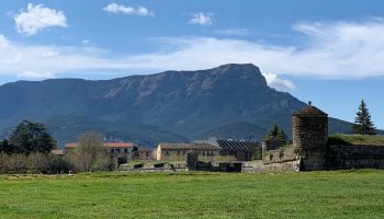 El PAR de Jaca y Jacetania reafirma su oposición al proyecto de Oroel Park y refuerza sus criterios de futuro para la ciudad y la comarca